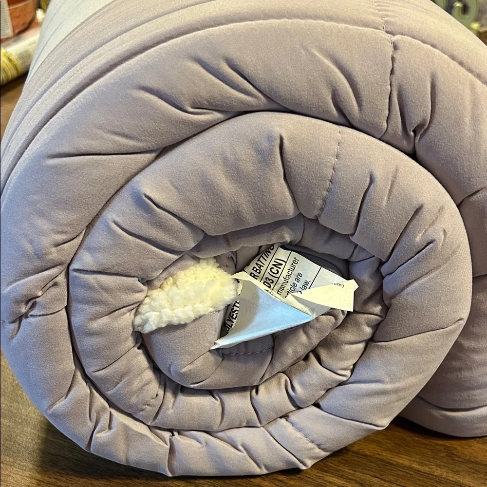 Room Essentials Faux Shearling Microfiber Comforter - Lavender